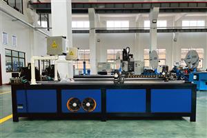 高速?zèng)_孔機(jī)